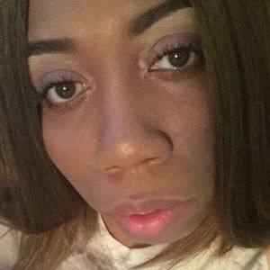 Meet your Posher, Precious